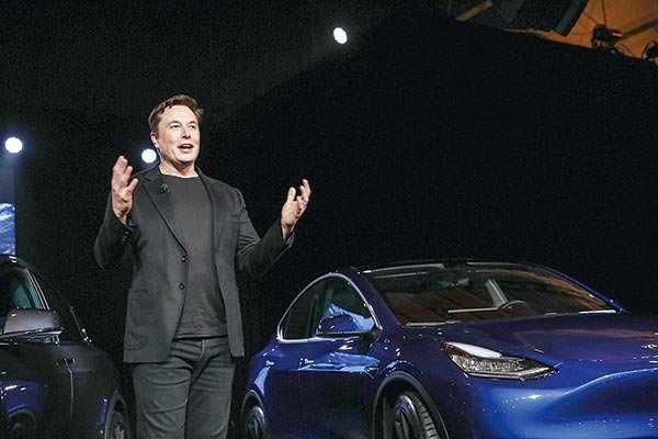 Musk ha logrado llevar los autos eléctricos a su máximo potencial este año. Foto: Bloomberg