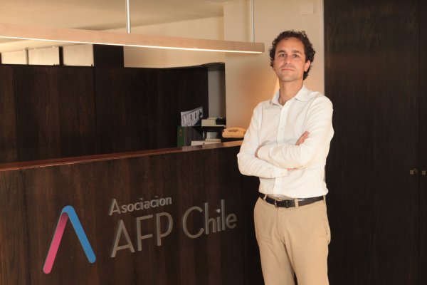 AFP y un tercer retiro: "Es imposible descartar cualquier situación"