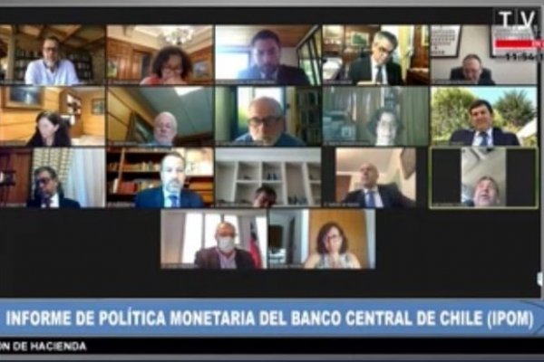 IPoM: endeudamiento, planes de apoyo y cómo aumentar Ingresos fiscales concentran debate de senadores