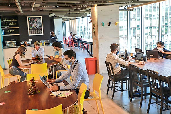 Negocio del cowork espera recuperación de la demanda en 2021