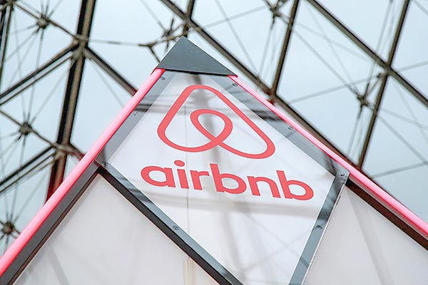 Airbnb duplica su precio en exitosa apertura a bolsa