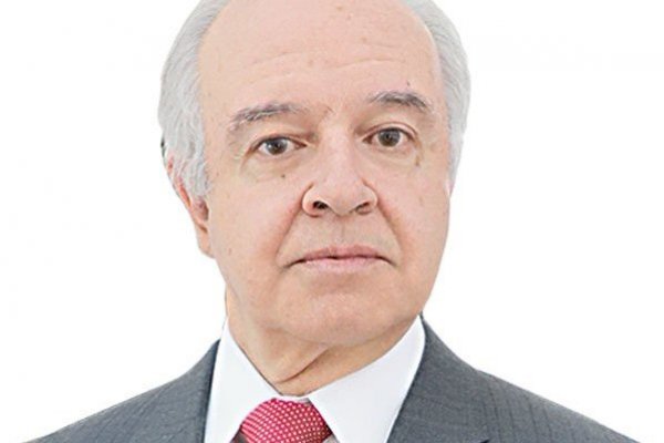 <p>¿Dónde debe recaer la iniciativa de gasto fiscal?</p>