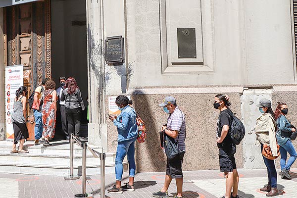 La proporción de los recursos atrasados creció 7,6 puntos porcentuales en doce meses. Foto: Julio Castro