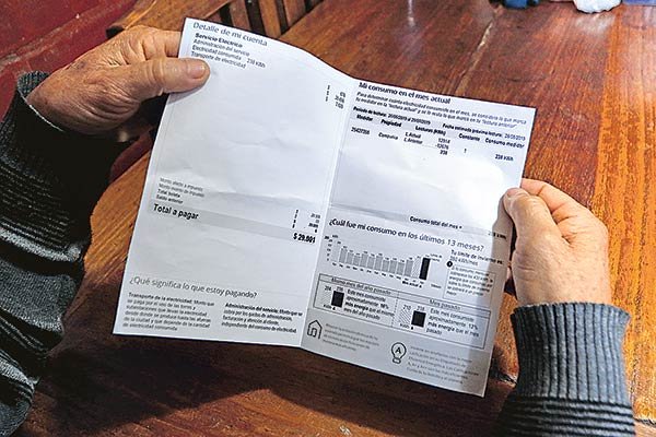 Comisión de Economía de la Cámara despacha a Sala proyecto que prorroga ley de servicios básicos