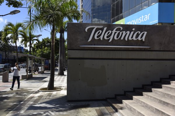 Matriz de VTR estudia comprar las filiales de Telefónica en Colombia y Ecuador