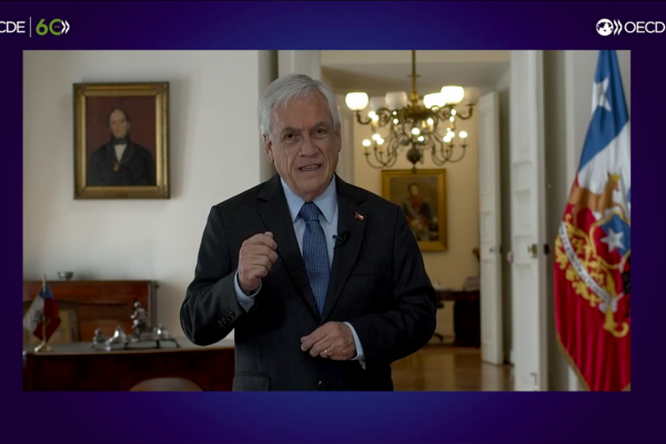Piñera apunta al cambio climático y la digitalización como los desafíos de la próxima década en el marco de los 60 años de la OCDE