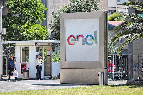 Enel Italia propone OPA por el 10% de Enel Américas para convencer a minoritarios de aprobar fusión