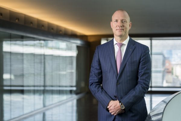 Michael Strobaek, de Credit Suisse: "Es probable que la dinámica de debilitamiento del dólar se mantenga a corto plazo"