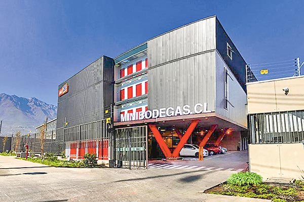 Aki KB sumará cinco establecimientos en 2021 y se consolida como el mayor operador de minibodegas