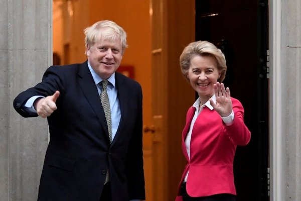 Reino Unido y la UE alcanzan histórico acuerdo comercial para el trato posterior al Brexit