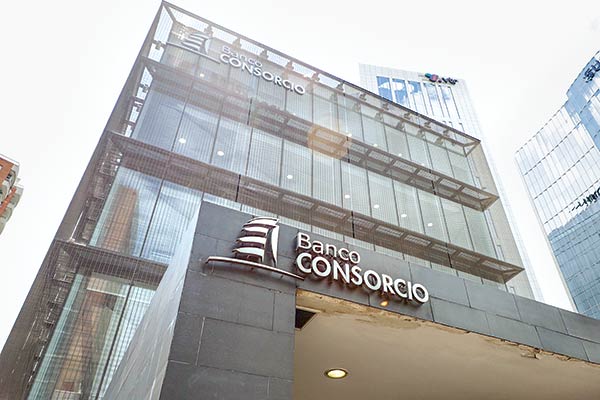 Consorcio arremete con nueva Banca Plus