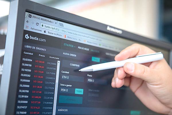 <p>Itaú y BancoEstado deberán mantener abiertas las cuentas corrientes de Buda</p>