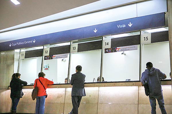 Bancos aumentan provisiones por alza de impagos de empresas de mayor tamaño