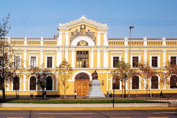 Este miércoles inicia sus transmisiones el nuevo canal UChile TV