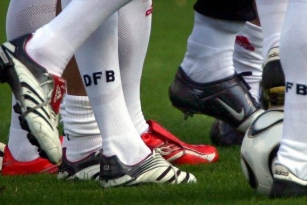 Nike vs Adidas: uno lidera la inversión en patrocinio deportivo, pero la otra se impone en fútbol