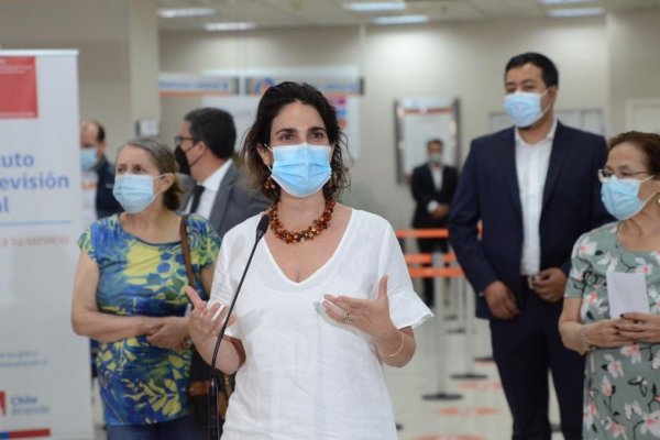 Zaldívar entrega luces sobre el estado de la reforma previsional: "Estamos de acuerdo con que el ahorro individual de manera exclusiva no dio los resultados"