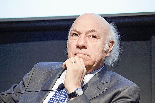 Corbo: la discusión sobre subir los impuestos debe abordarse superada la pandemia