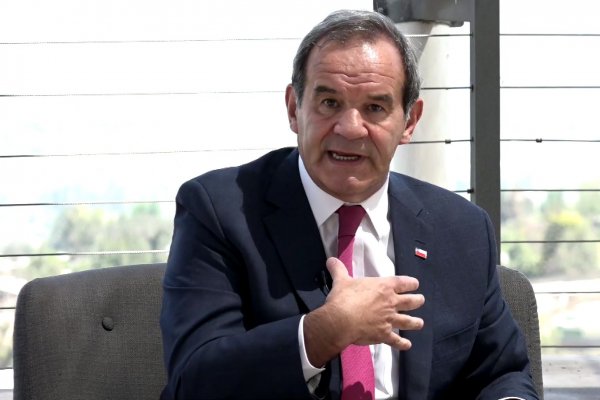 Allamand en Enade: “Es imposible construir una imagen positiva repudiando o desconociendo los avances de los últimos 30 años”