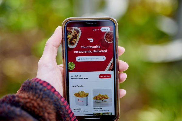 DoorDash: la firma que abre mercado en EEUU con las tiendas de conveniencia virtuales