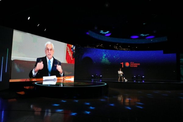 Congreso del Futuro: Piñera plantea que el hidrógeno verde podría superar el potencial de la industria minera chilena