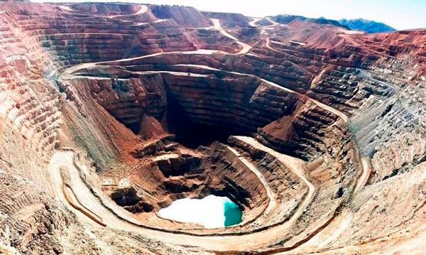 Ejecutivos de Codelco visitan hoy División Salvador para dar inicio a la construcción de Rajo Inca