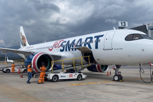 JetSMART traslada vacunas contra el Covid-19 a la isla de Chiloé