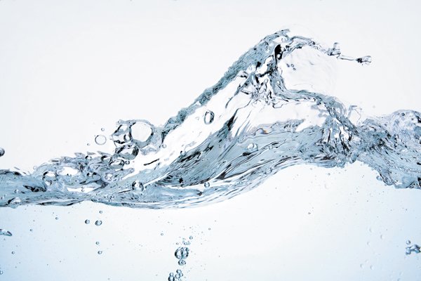 Contratos futuros de agua: ¿qué son, para qué y cómo invertir en ellos?