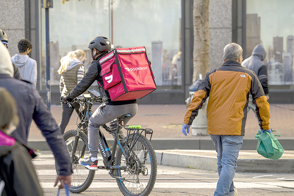 Alza en ventas de tiendas de conveniencia en EEUU dan fuerte impulso a la aplicación DoorDash