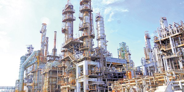 ENAP reporta fuga de un sistema de alta presión en refinería en Concón y asegura que no generó impacto a personas ni al medioambiente