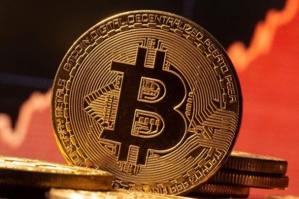 ¿Vale la pena incorporar al portafolio de inversiones a Bitcoin? En Morningstar tienen sus dudas