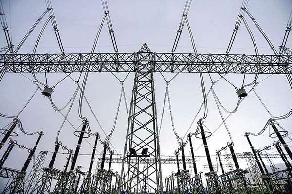 CNE propone 54 obras por US$ 695 millones para expandir transmisión eléctrica