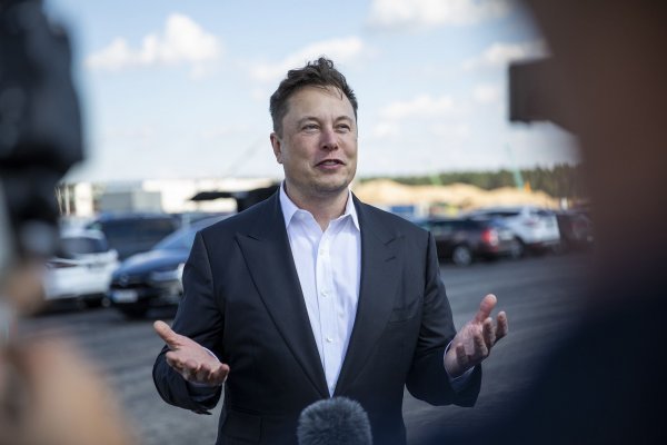Elon Musk regresa a Twitter y brinda su apoyo a la criptomoneda Dogecoin que reacciona con un fuerte movimiento de su precio