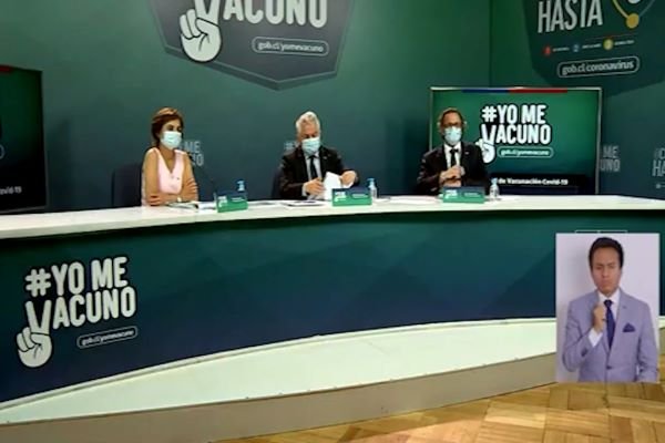 <p>Ahora en DF| Minsal informa que 10 regiones del país han presentado una disminución en sus casos de Covid-19</p>