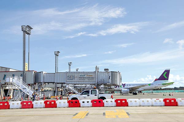 Crisis de aeropuertos: MOP reitera énfasis en “cuidar intereses del Estado” y concesionarios alertan por riesgo de judicialización
