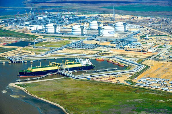 CNE reaviva el debate en la industria al formular propuesta preliminar para modificar norma de GNL