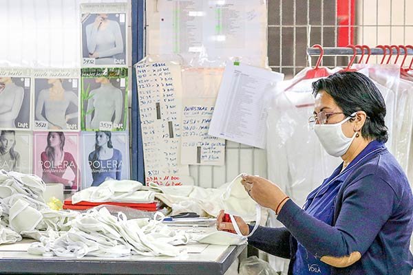 Quiénes son los empleados que han retomado el trabajo presencial abandonando el teletrabajo
