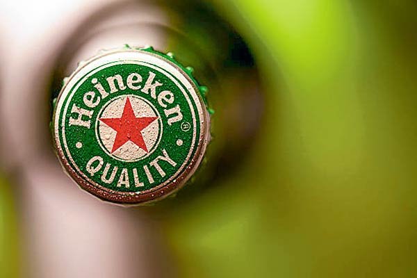 Heineken recorta 8.000 empleos en plan de ahorro a 2023