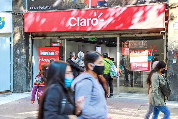 Las alternativas que se abren a Claro tras perder en el concurso: “Continuaremos avanzando con nuestro espectro”