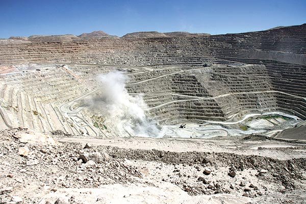 Rio Tinto publica sus mejores resultados anuales en casi una década y anuncia mayor dividendo de su historia
