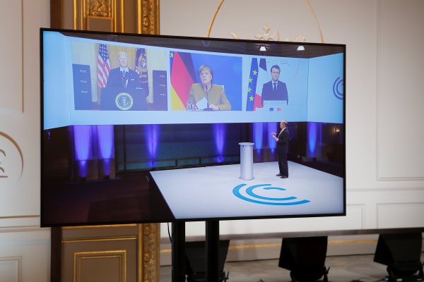 Biden en cumbre del G-7: "Tenemos que rechazar los abusos y la coerción del gobierno chino"