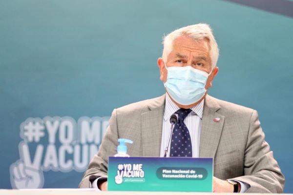 Ahora en DF | Minsal anuncia que toque de queda a nivel nacional se retrasa a las 23.00