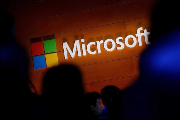 Microsoft se asocia con editoriales de la UE en medio de disputa de Facebook en Australia
