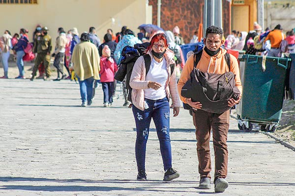 Hacia fines de 2020 la tasa de desocupación de los migrantes se había duplicado en el país hasta niveles de 9,9%. Foto: Agencia Uno