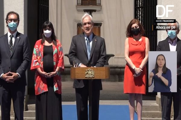 <p>Ahora en DF| Presidente Piñera presenta plan de retorno a los establecimientos educacionales de carácter "voluntario, gradual y seguro"</p>