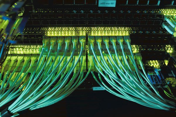 Telefónica Brasil avanza en alianza con un fondo canadiense para construir una red de fibra de 5,5 millones de hogares