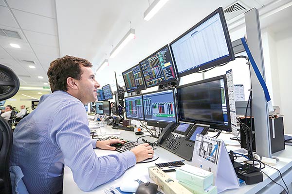 Inversionistas retail se alejan de los fondos de money market, en medio de mayor apetito por riesgo