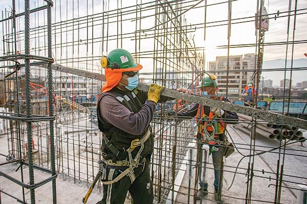 Las luces y sombras de las últimas cifras de empleo del INE