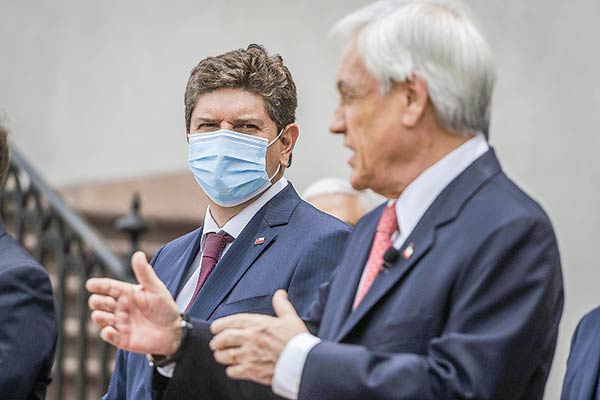Gobierno se reúne con oposición por pensiones en antesala de anuncios y presión por tercer retiro