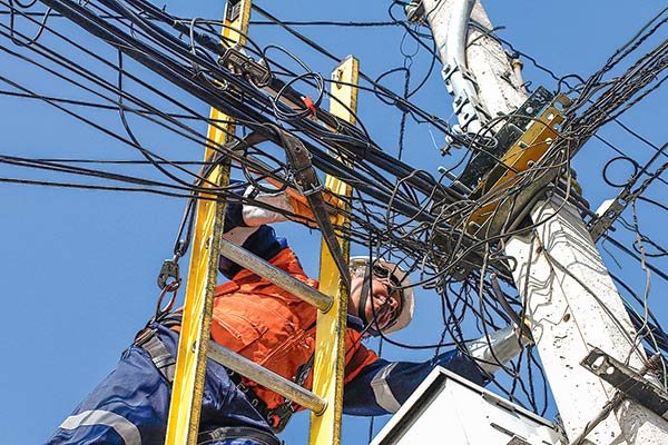 CGE y Saesa acuden al Panel de Expertos por diferencias en costos que se utilizan para medir sus rentabilidades
