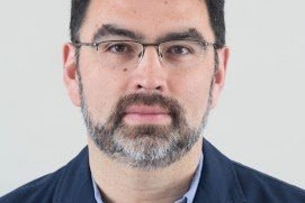 ¿Qué hacen las empresas mineras con los excesos del precio del cobre?